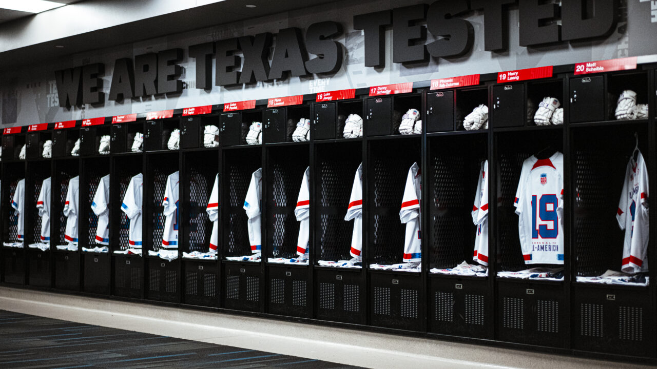 Boys Lockerroom 14